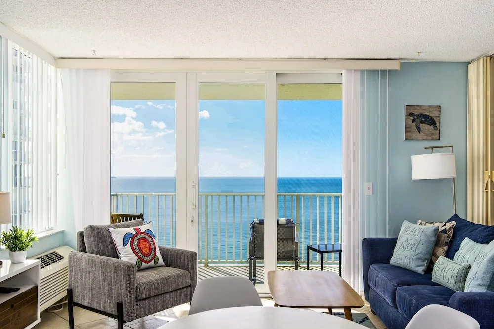 Estero Beach & Tennis 804-c