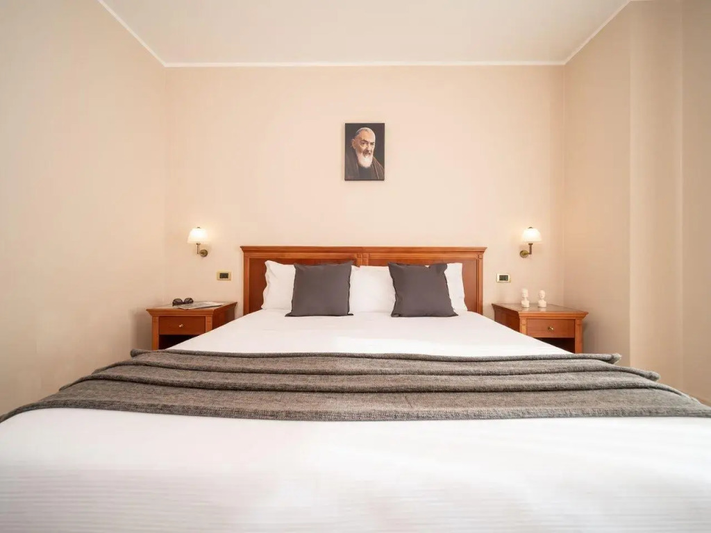 Hotel SAN PIO