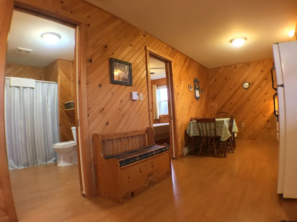 Upper Clements Cottages & RV Park