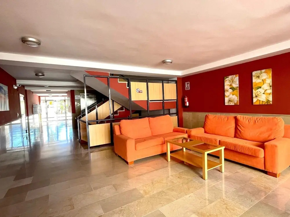 Apartment Near Beach With Pools in Spain