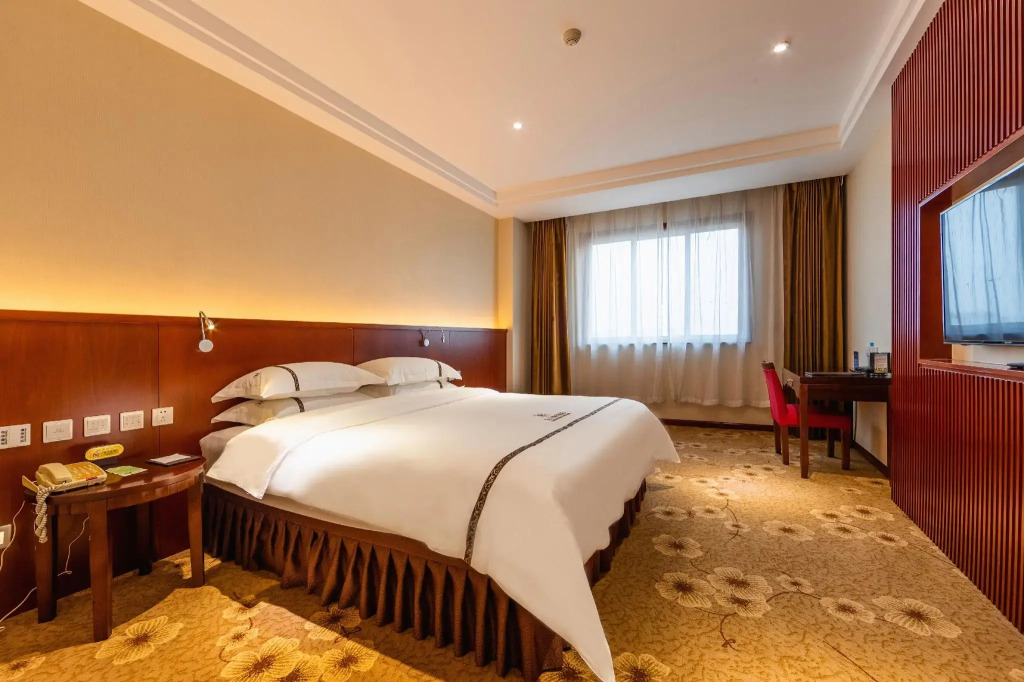 Haotian Holiday Hotel Beijing
