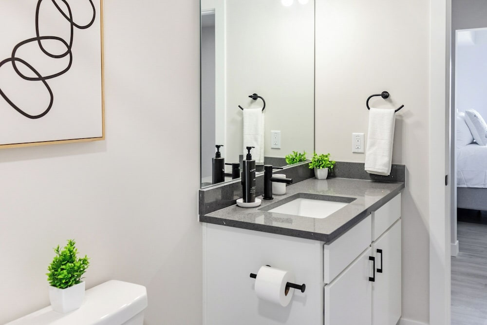 Landing Furnished Apartments near Downtown Salt Lake