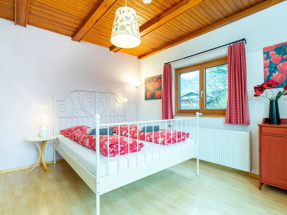 Sunlit Apartment near Ski Area in Walchen