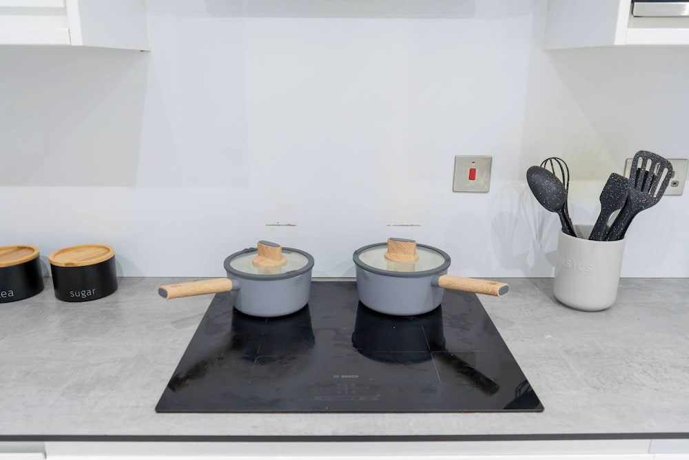 Free Parking - Hayes - Heathrow - Luxe 3BR Family -contractor Stay