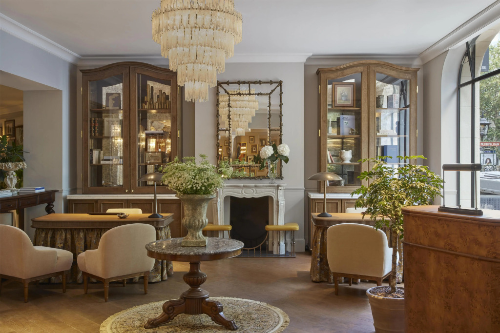 Отель Le Grand Hotel Cayre