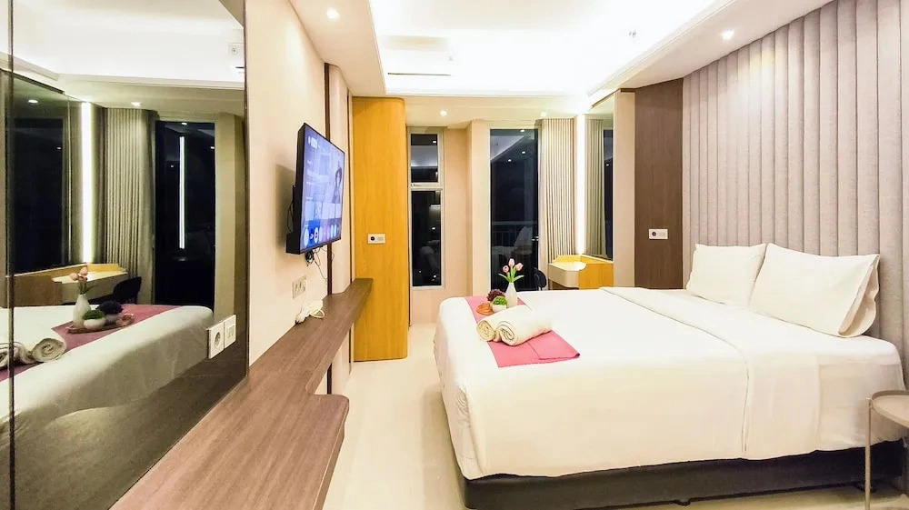 Grand Luxurious And Premium Benson Studio Apartment Connected To Ptc Supermall
