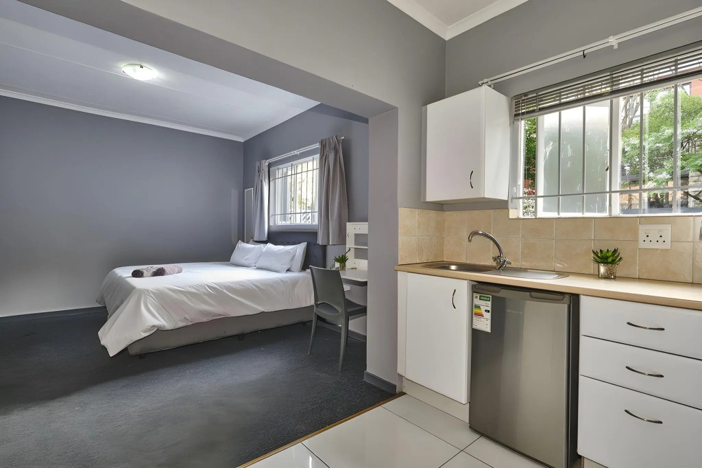 Inn & Out Sandton