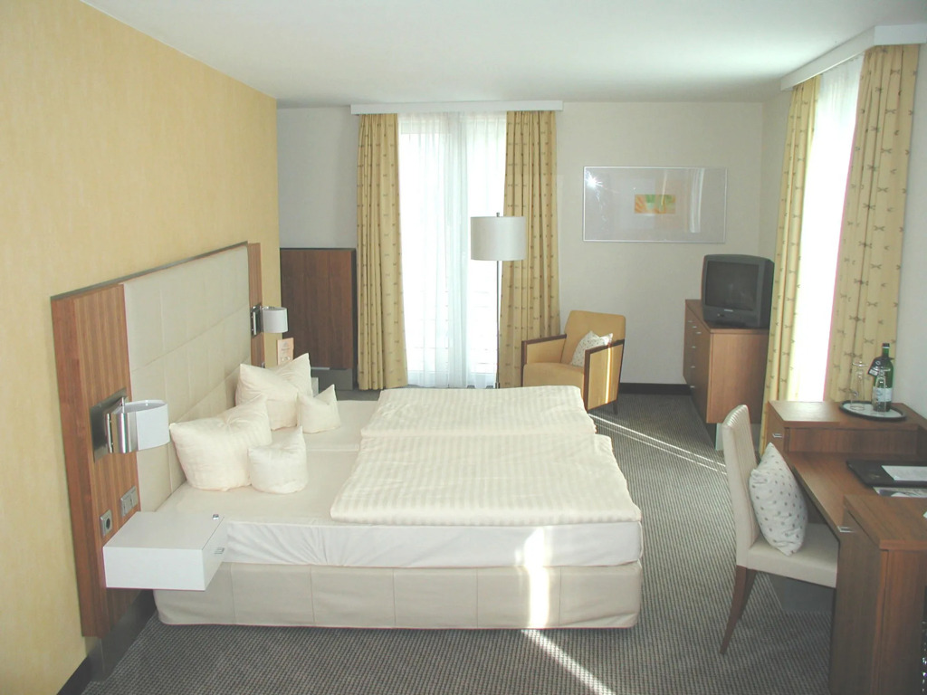 Welcome Hotel Meschede Hennesee