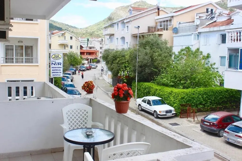 Nir Apartments Budva
