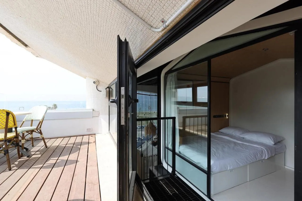 The O Pod Capsule Hotel