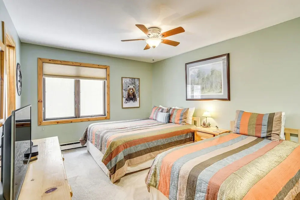 Newly Upgraded Avon Condo w/ Pool & Hot Tub Access