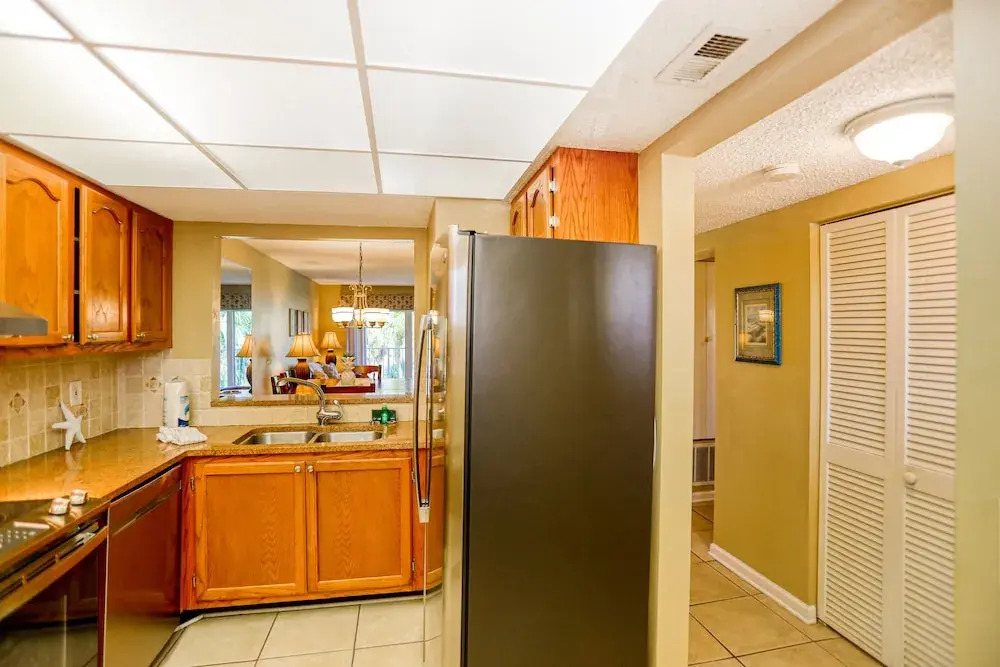 Ocean View Condo in Beachfront Resort With Wifi, Central AC, 2 Pools, & Tennis