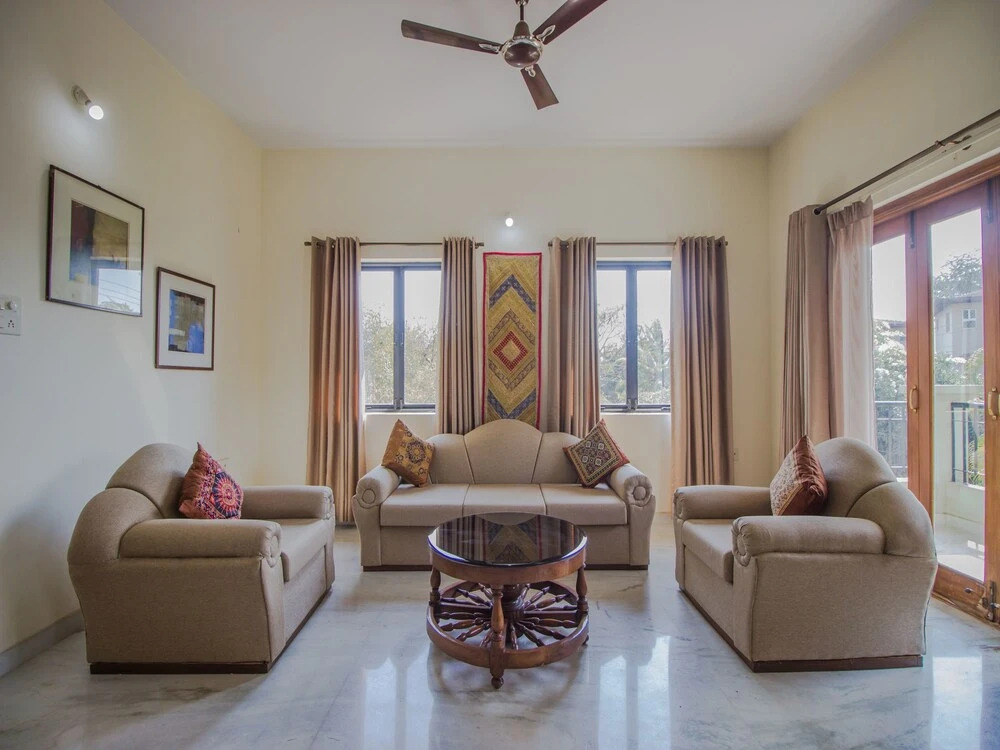 OYO 11351 Home 4BHK Miramar Beach