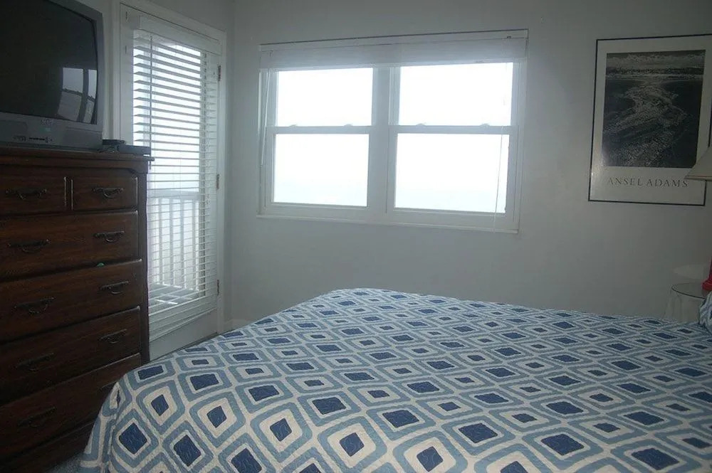 Palmetto Dunes, Unit 304 - 2 Br Condo