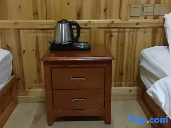 Yara Yingcuo Homestay