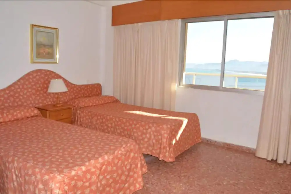 Apartamentos Florazar II