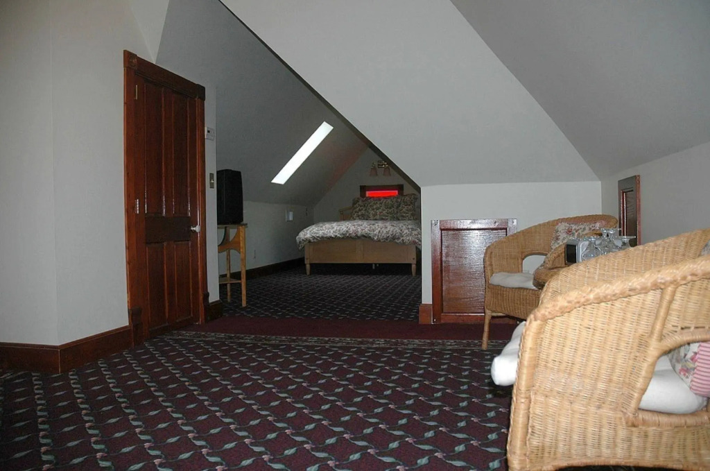 The Nauvoo Grand Bed & Breakfast