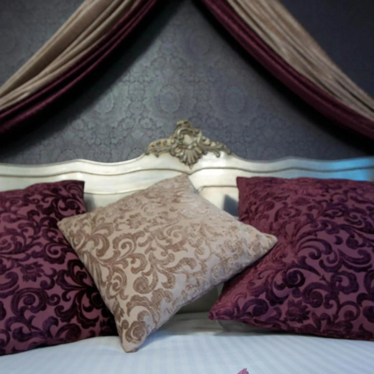 Greenvale Hotel