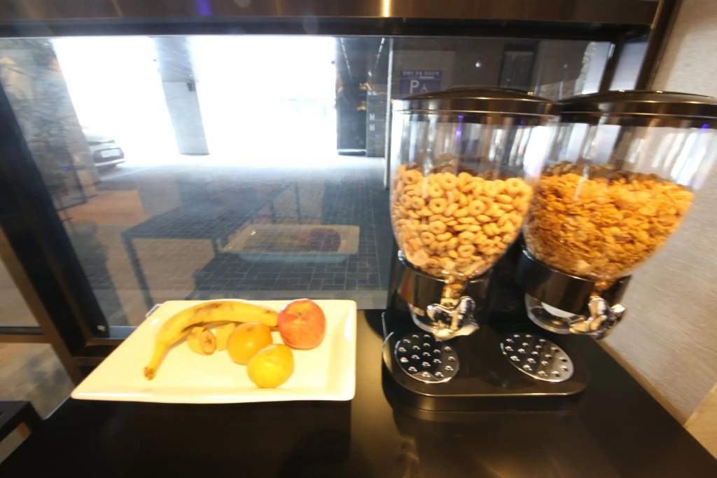Busan Sasang The Van Hotel