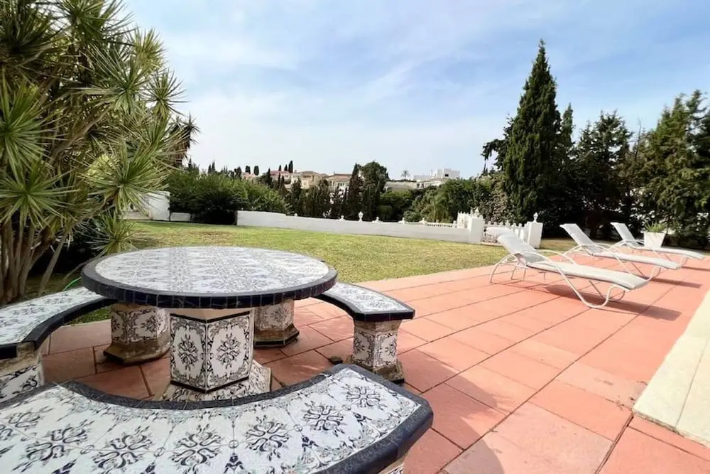 Beautiful Villa With Pool Scenic Views Sleeps 8