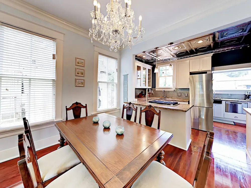 3226 Avenue P Home 3 Bedrooms 3.5 Bathrooms Home