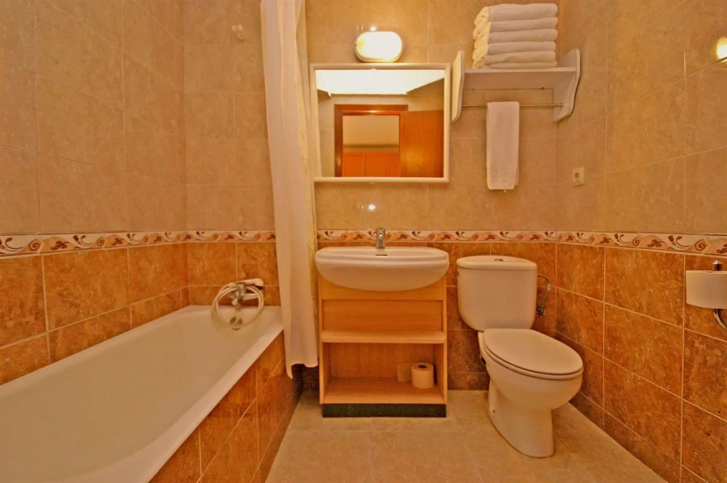 Apartaments Costa dOr