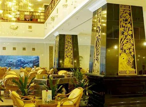 Jade Palace Hotel