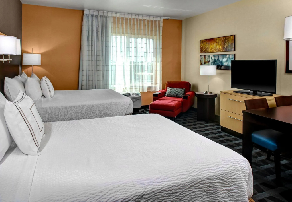 TownePlace Suites by Marriott Bakersfield West