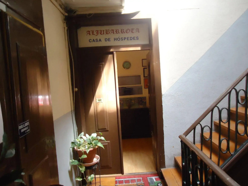 New Aljubarrota Guest House