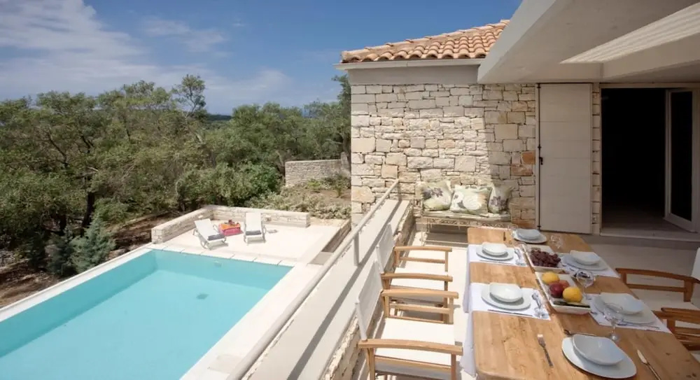 Kallista House - Beautifully Appointed 3 bed Villa