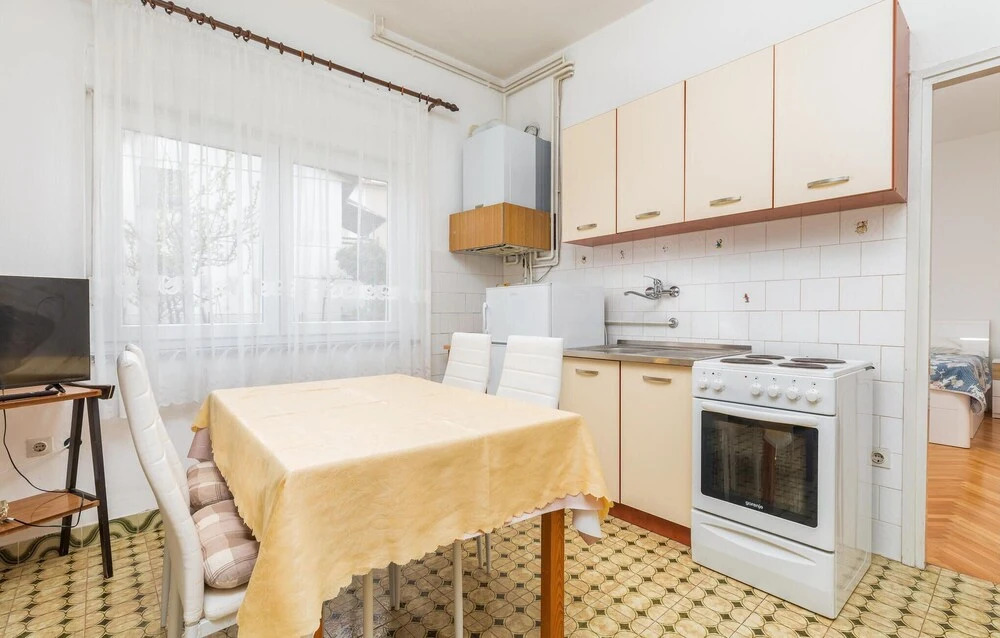 Stunning Apartment in Fazana With 3 Bedrooms