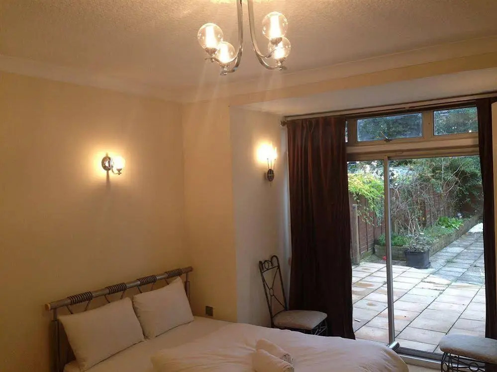 South Park Cottage Apartment