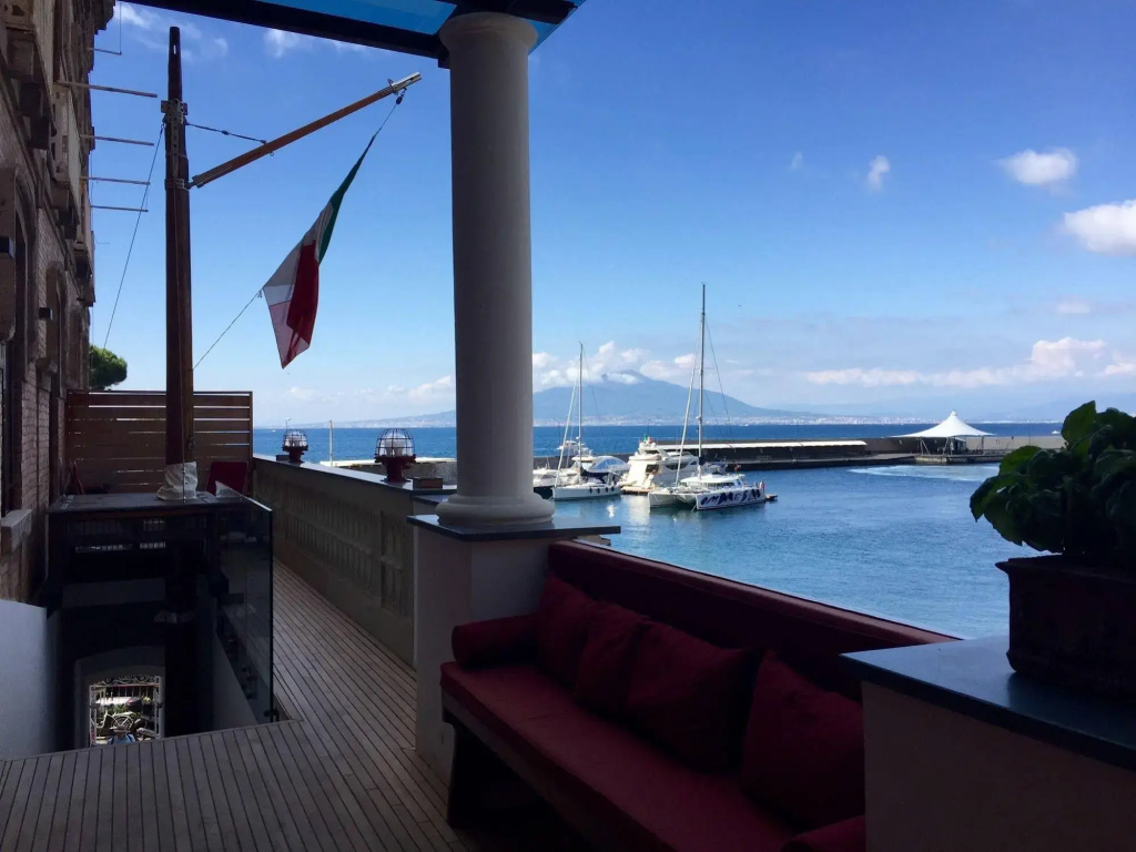 Yacht Club Capo Cervo Suites B&B