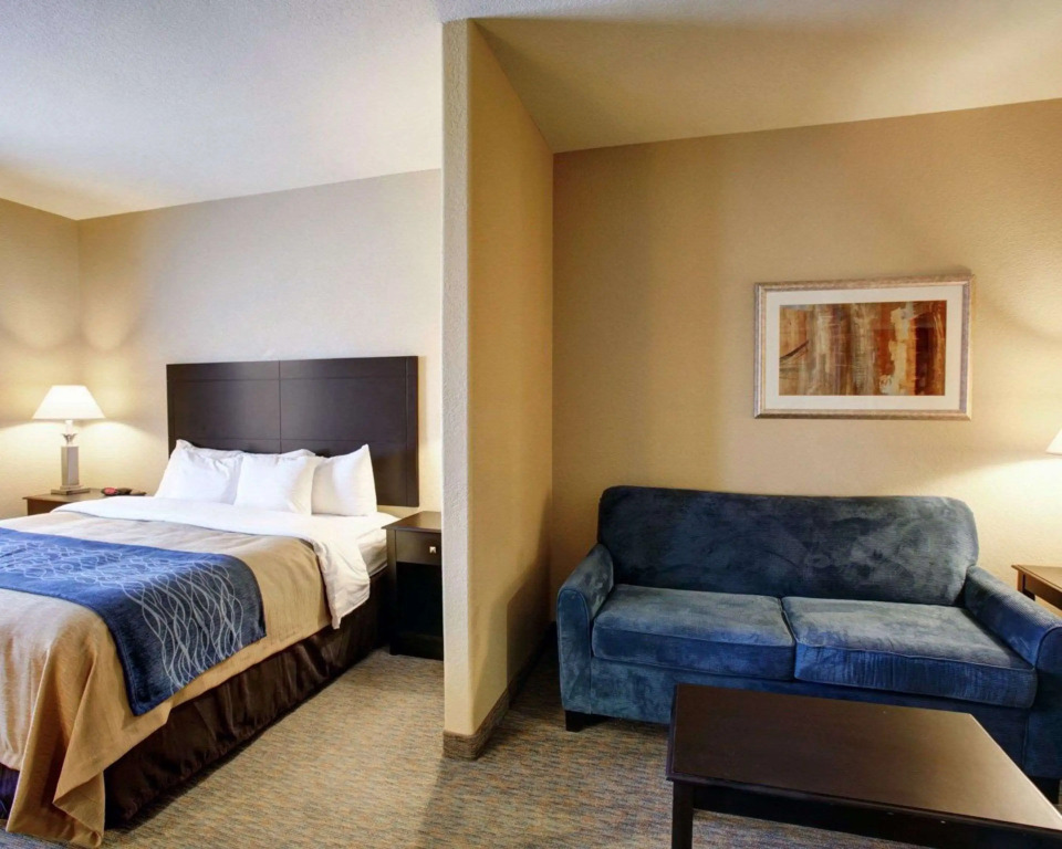 Spark by Hilton Selma