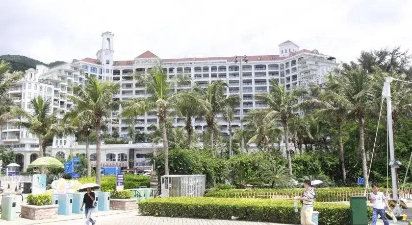 Toronto Hotels Dameisha Branch