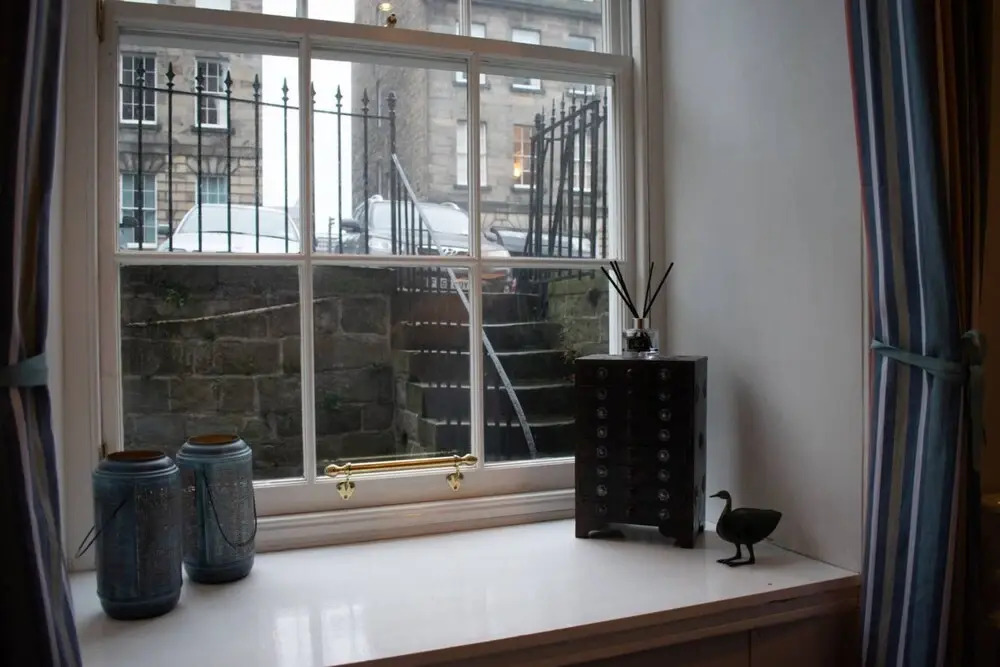 Homely and Traditional New Town Property-2 Bedroom
