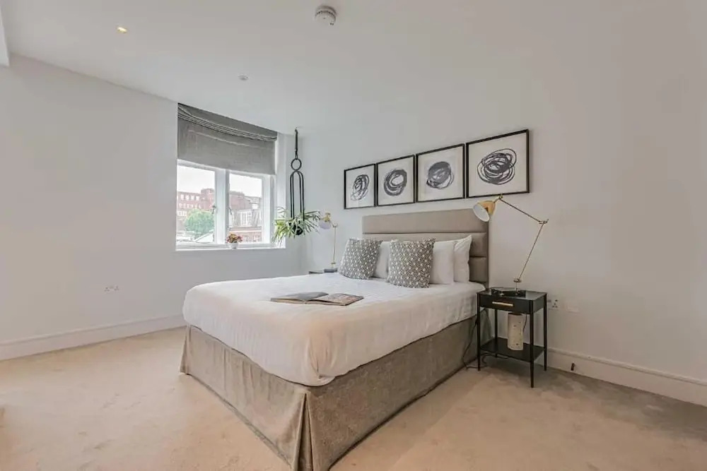 Westminster Apartments by DMONTRIO
