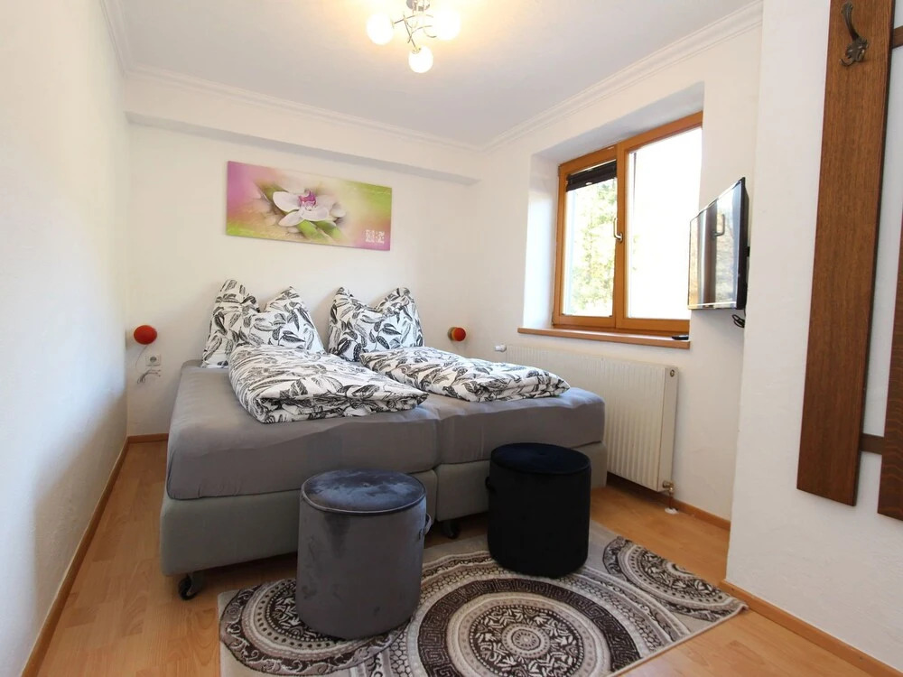 Cozy Apartment with Garden in Mühlbach
