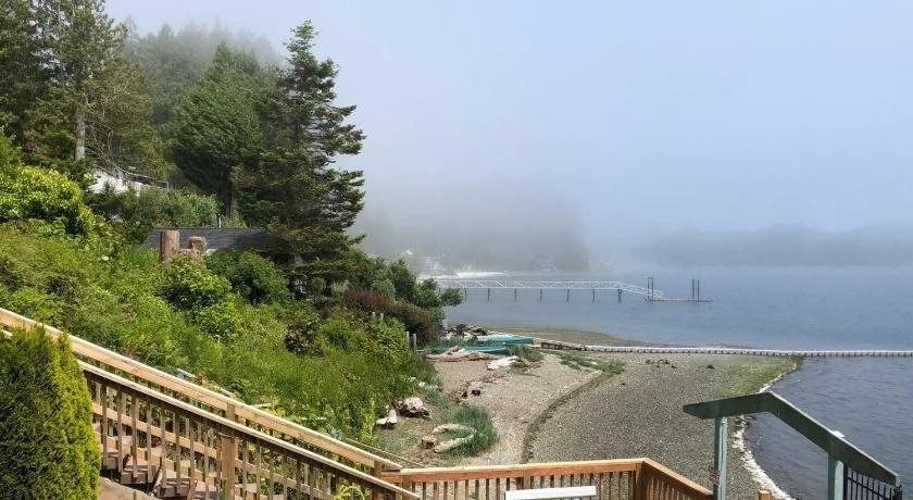Seascape Inn