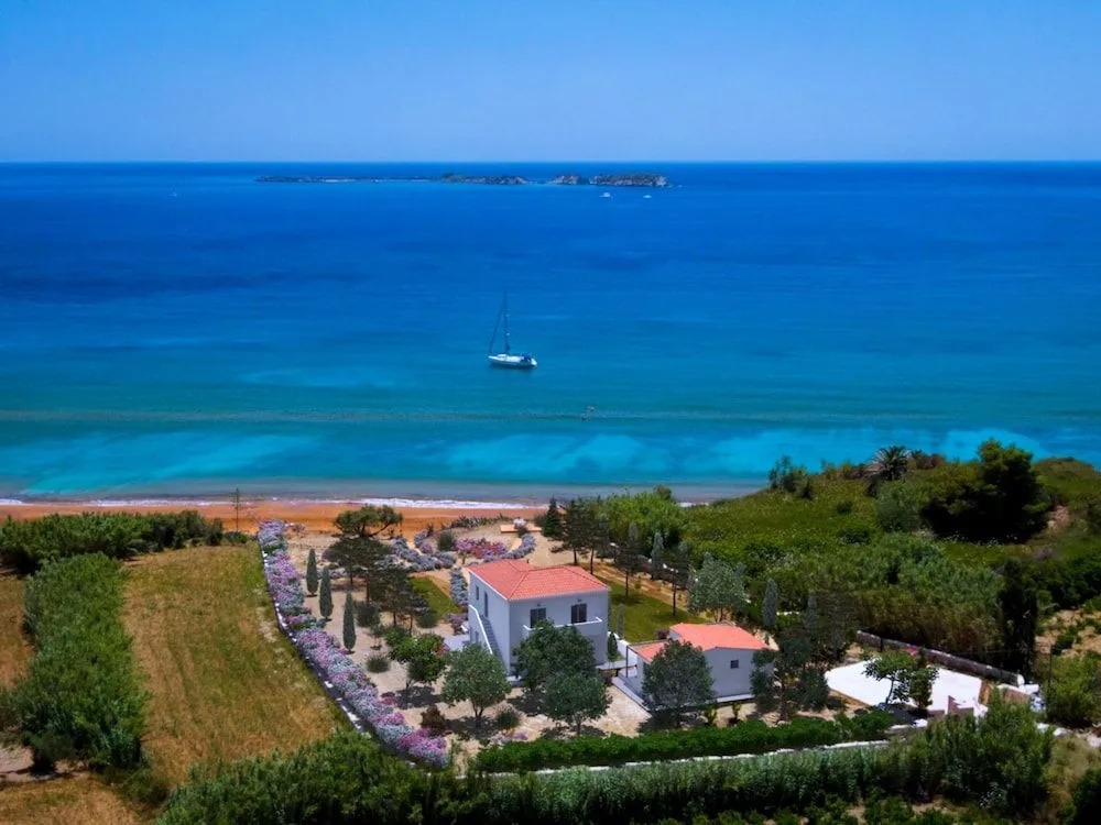 Ammos Suite-Grand Blue Beach Residence