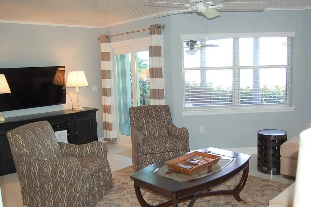 Gulf & Bay Bayside 1376 2 Bedrooms 2 Bathrooms Condo