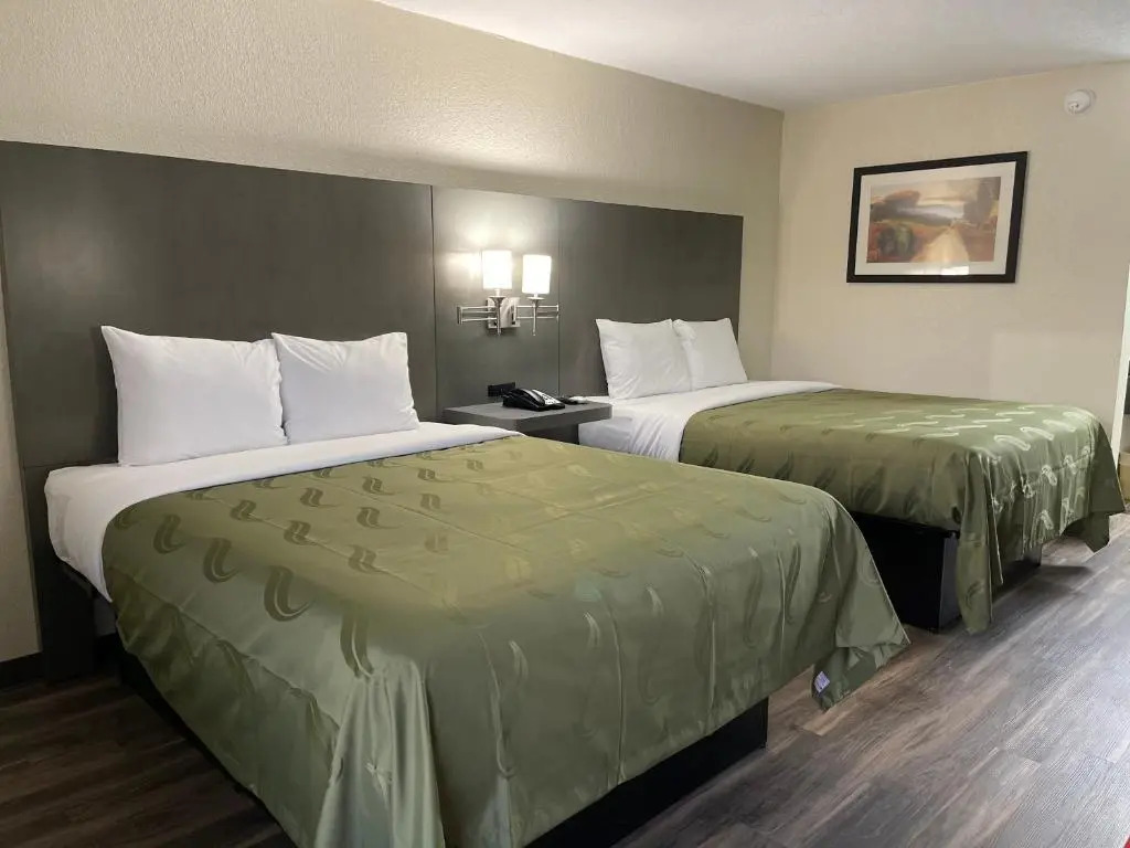 Dreamland Inn