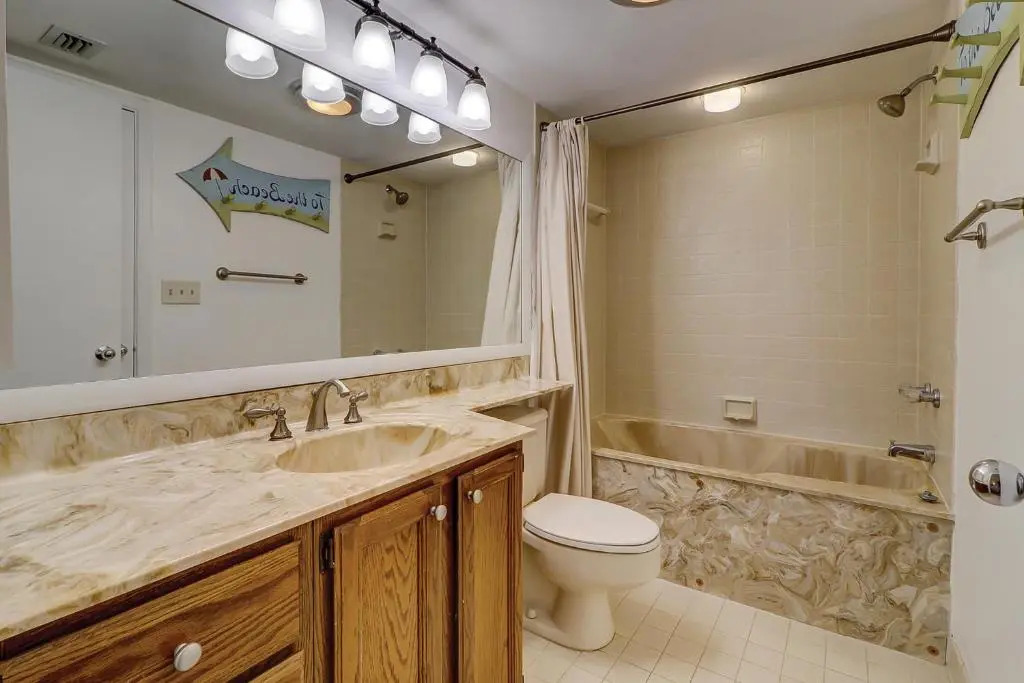 7417 Anchorage 2 BR Condo Shelter Cove
