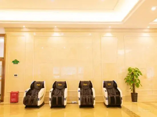 Vienna International Hotel
