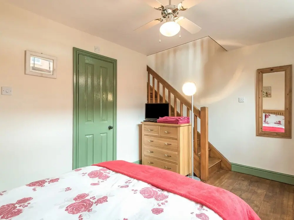 1 Stable Cottage