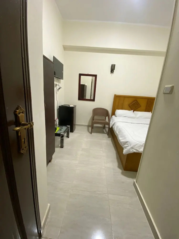 Sneferu Hotel