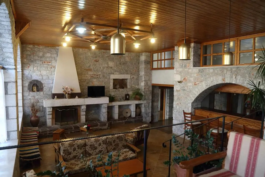 Mani Hotel