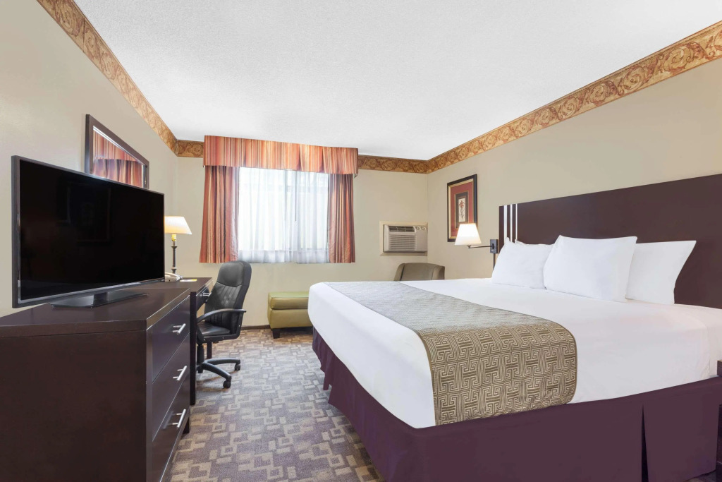 Days Inn By Wyndham Bellingham WA