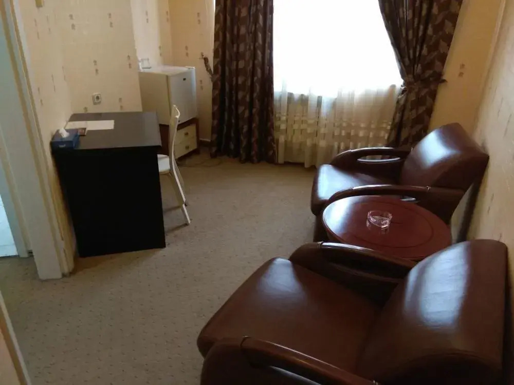GREEN PARK HOTEl