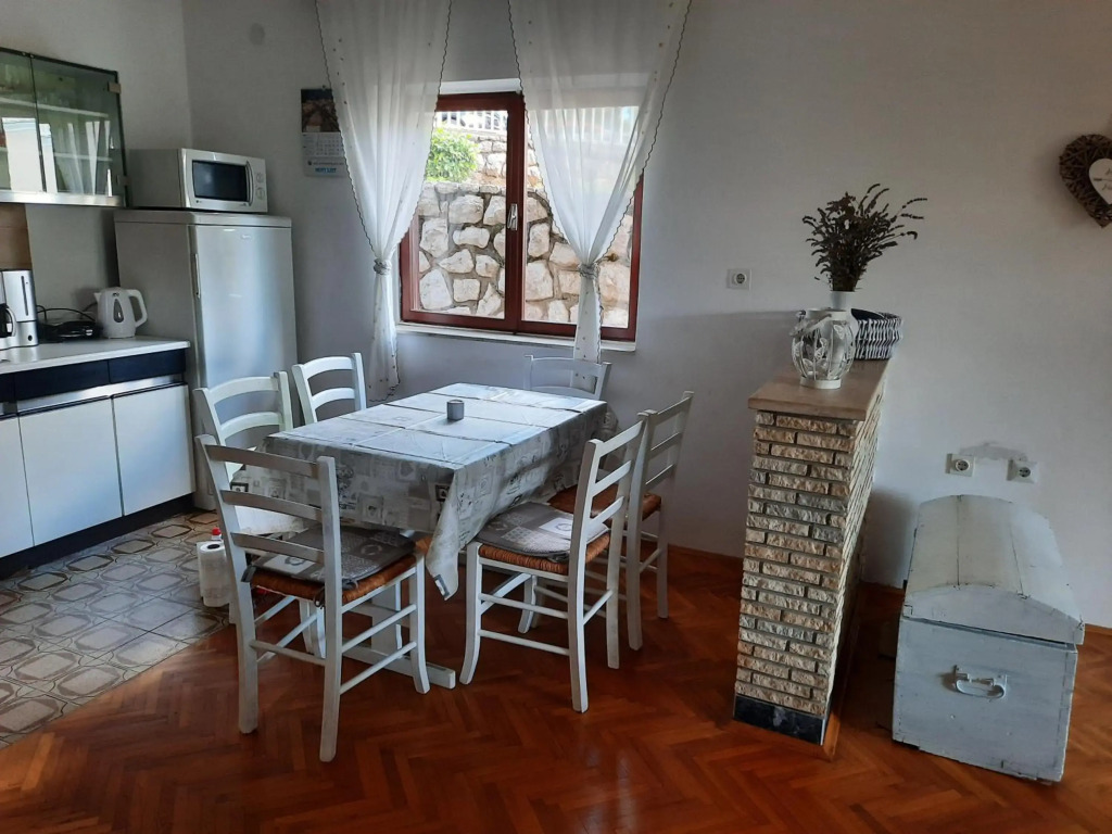 Sea view Nona Apartment